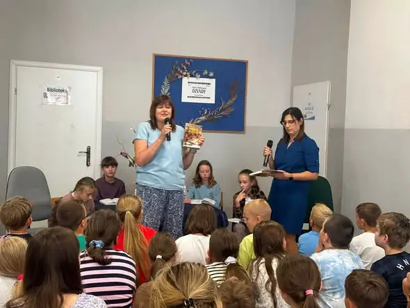 Narodowe Czytanie „Zemsty” w Szkole Podstawowej w Brzezinach