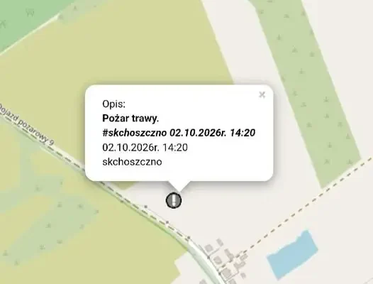 Pożar pola w Zatomiu. Druhowie z OSP Brzeziny zawróceni z drogi