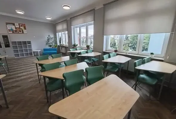 Brzeziny: nowa ekopracownia biologiczna w Szkole Podstawowej nr 3
