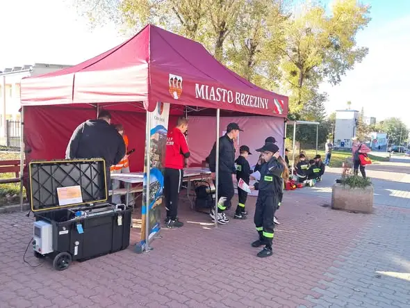 Brzeziny: urzędnicy na Krajowym Treningu Rodzinnym uczyli bezpieczeństwa
