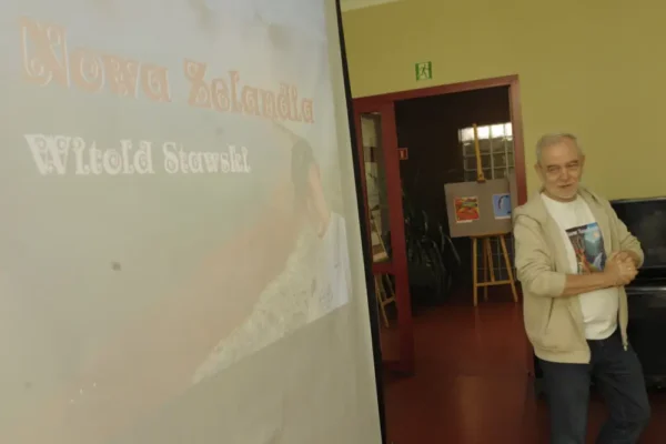 Witold Stawski opowiadał w Brzezinach o podróży do Nowej Zelandii