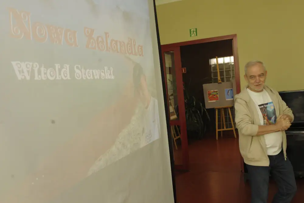 Witold Stawski opowiadał w Brzezinach o podróży do Nowej Zelandii